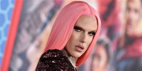 Jeffree Stars Mystery NFL Boo Is Actually This。